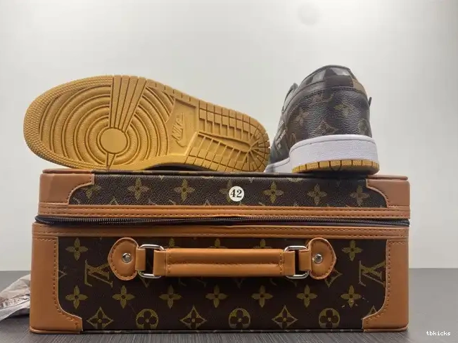 Cheap TB Off-Louis 1 Air x AJ1 OW Jordan LOW 0512